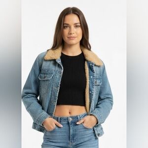 Magellan Outdoors Women's Sherpa Lined‎ Denim Jacket Medium Cozy Trucker VTG